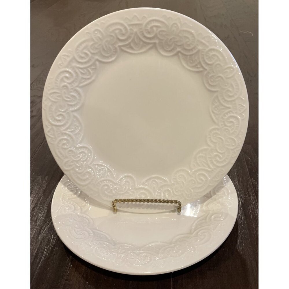 Tabletops Unlimited Battenburg Lace Dinner Plates Plate 10.5 Inch Set‎ Of 2